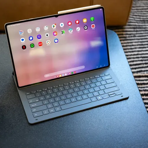 SAMSUNG  GALAXY TAB S11 de 256g ULTRA WITH KEYBOARD COVER GRAY
